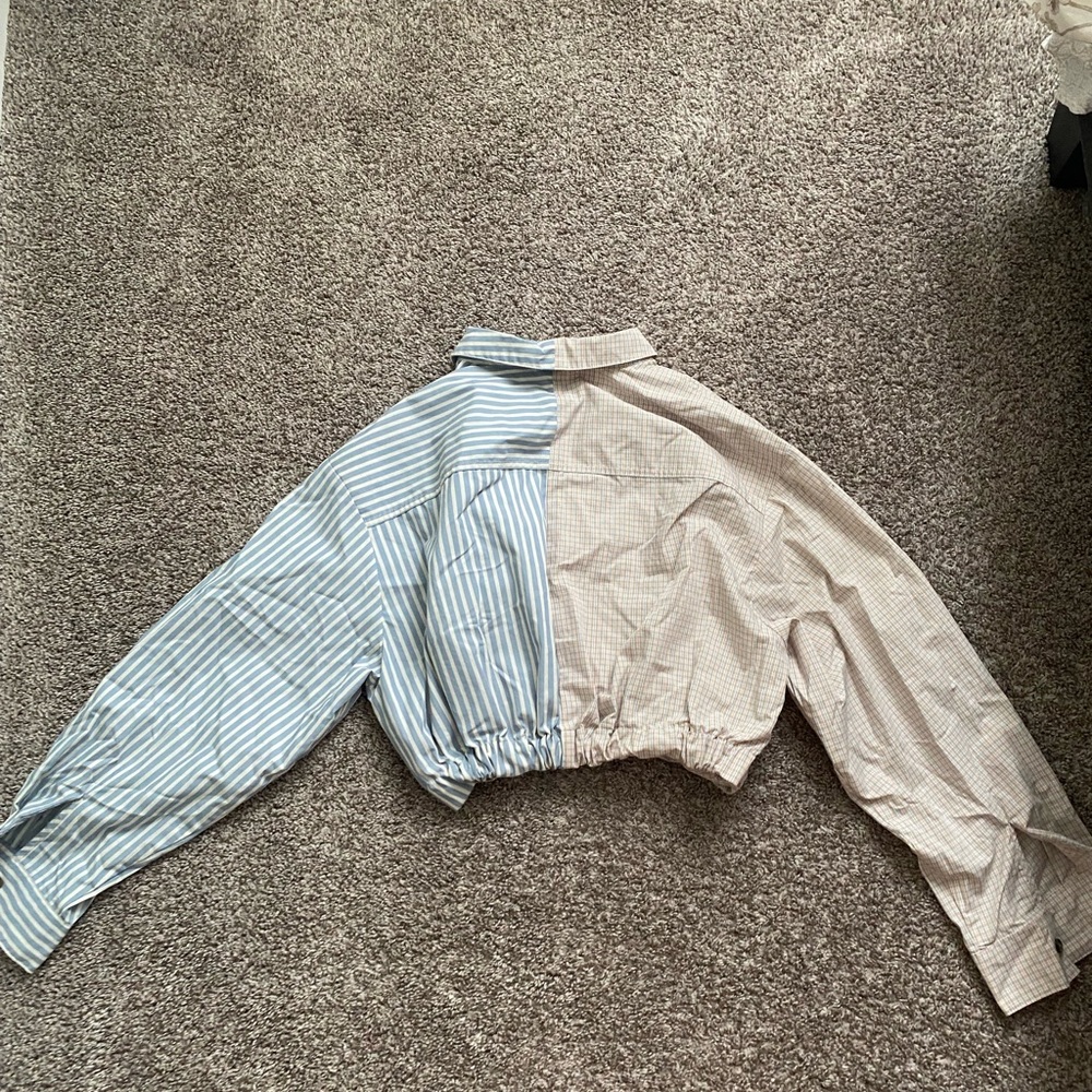 Striped Button-Up Shirt - Picture 3 of 4